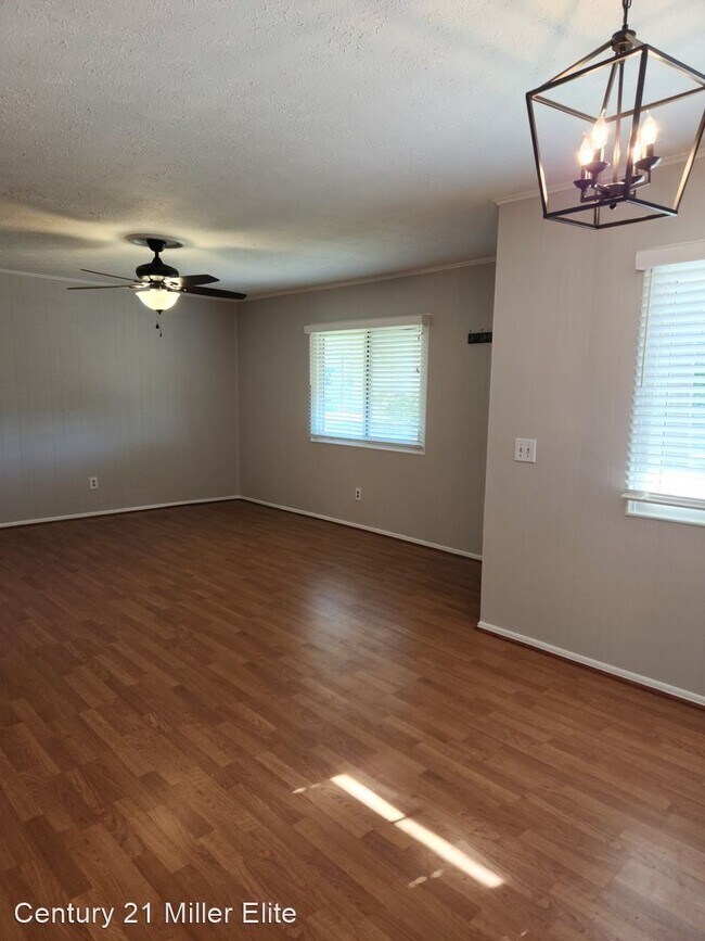 Foto del edificio - 3 br, 1 bath House - 829 South 10th Street