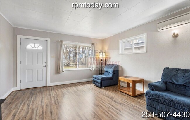 Foto del edificio - 6209 S Pine St