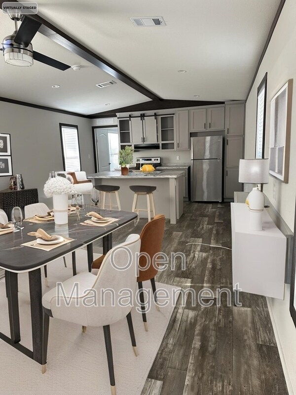 Building Photo - 356 Bayhead Dr