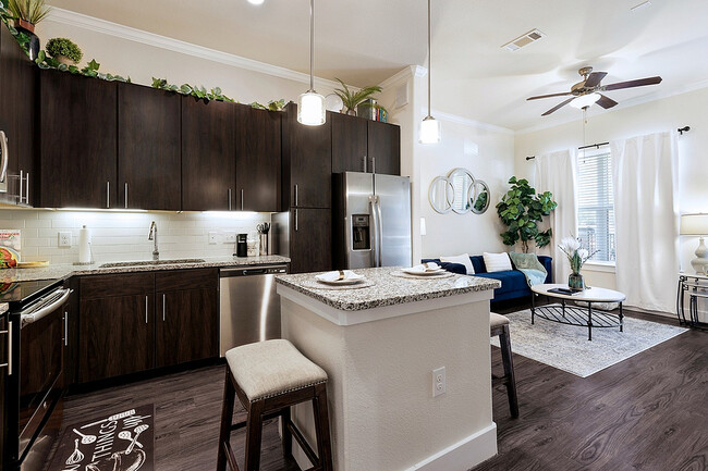 Model Kitchen and Living - Ivy Point Kingwood