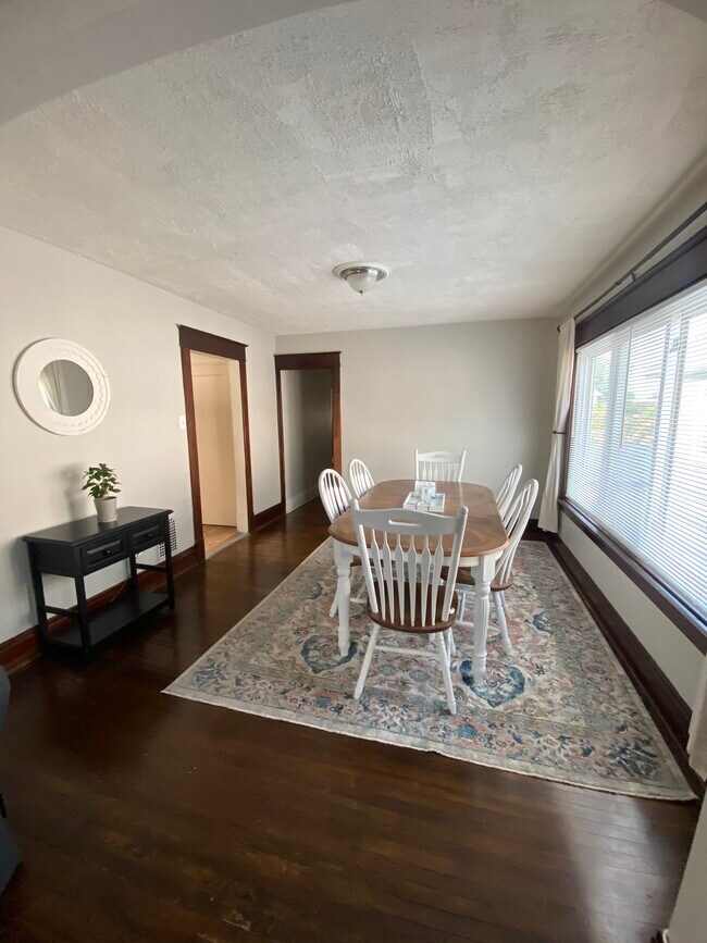 Dinning room - 291 Hartwell Rd