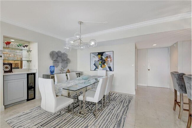 Building Photo - 3300 S Ocean Blvd