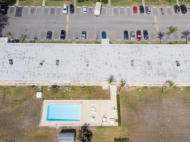 Building Photo - 12300 Park Blvd