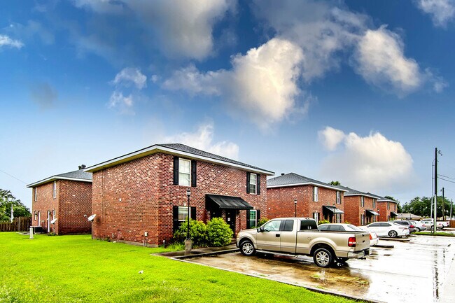 Foto del edificio - 2314-2316 Saint Bernard St, Thibodaux, Ln
