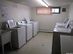 Building Photo - 15 Barr St