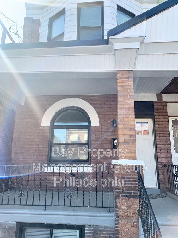 Foto del edificio - 3179 Cedar St