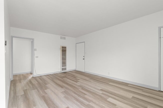 Interior Photo - 731-745 Orange Avenue