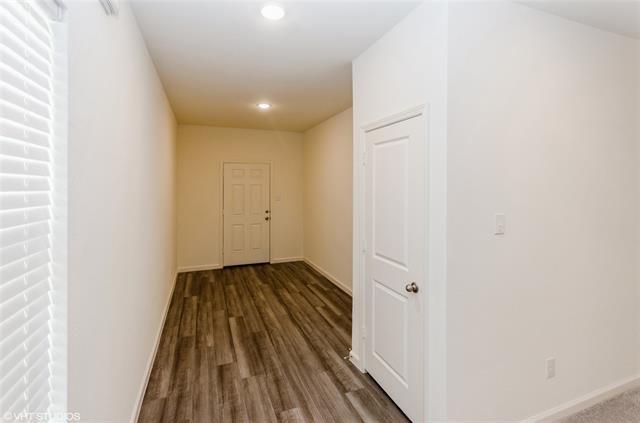 Foto del edificio - 416 Madison Way