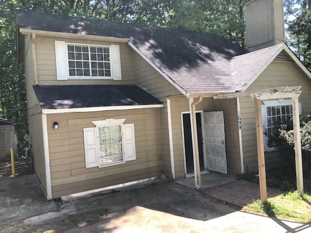 Primary Photo - Cute Bungalow in SE Atlanta