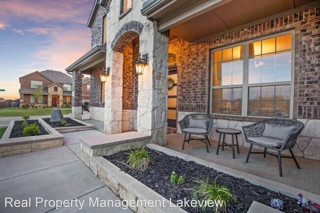 Foto del edificio - 5 br, 3.5 bath House - 2801 Cerro Ranch Rd