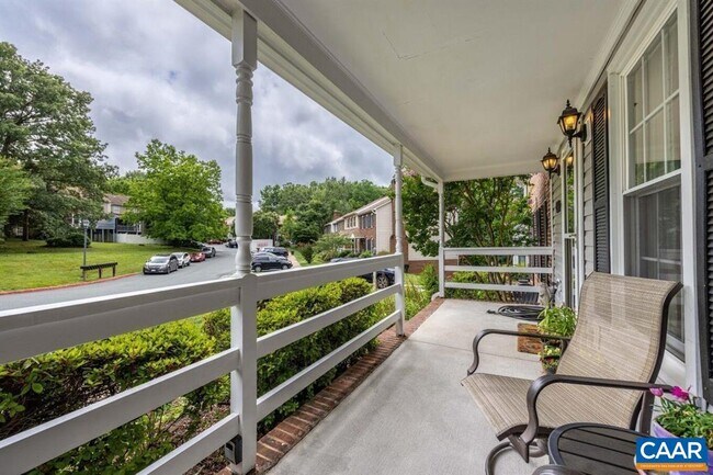 Foto del edificio - 430 Wynridge Dr