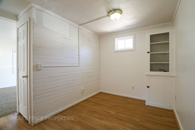 Foto del edificio - 1825 11th Ave