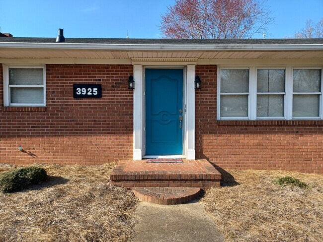 Foto del edificio - 3925 Kernersville Rd