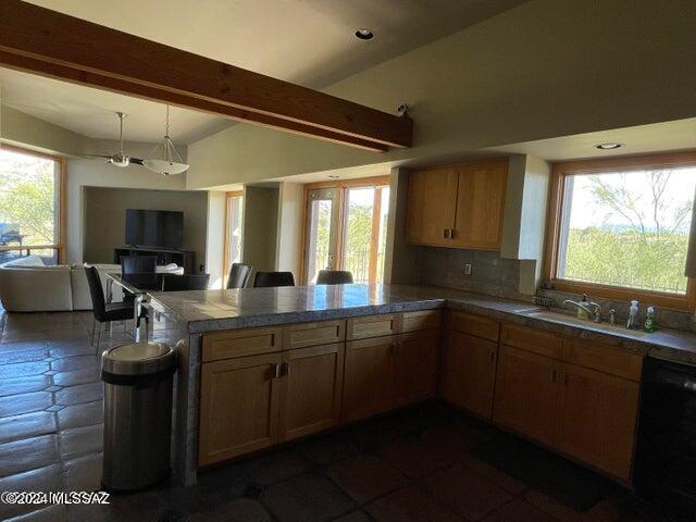 Building Photo - 6350 N Placita Arista