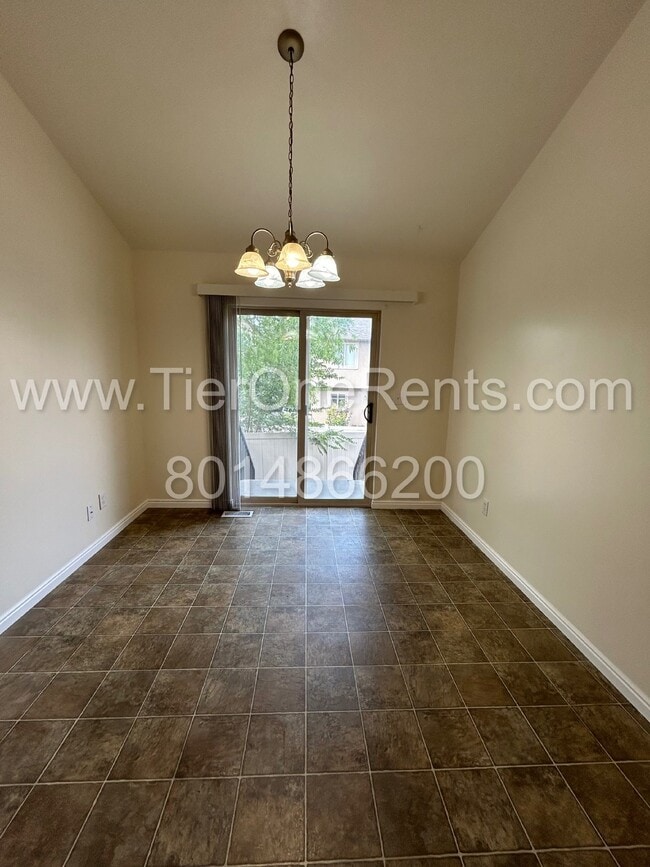 Foto del edificio - This property offers a NO DEPOSIT option a...