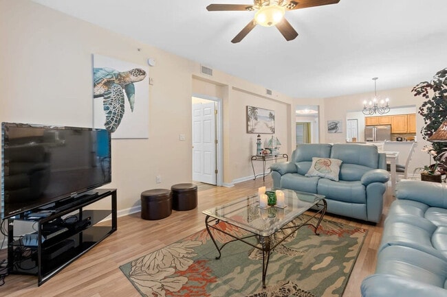 Building Photo - 265 Atlantis Cir