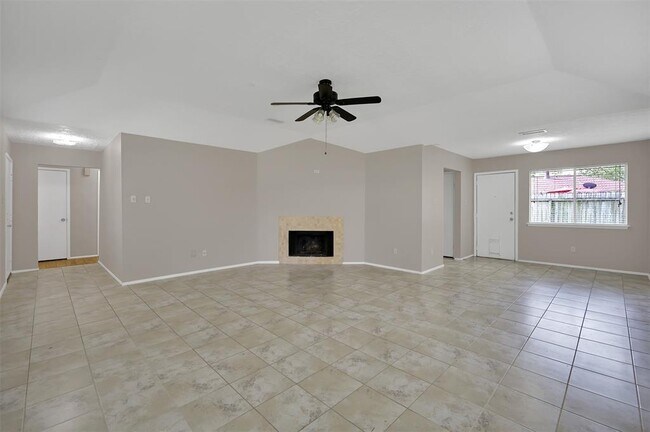 Foto del edificio - 4311 Owens Creek Ln