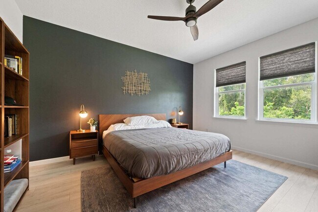 Foto del edificio - 1837 Lake Cove Dr