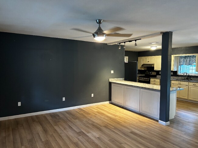 Foto del edificio - 1005 Nichols St