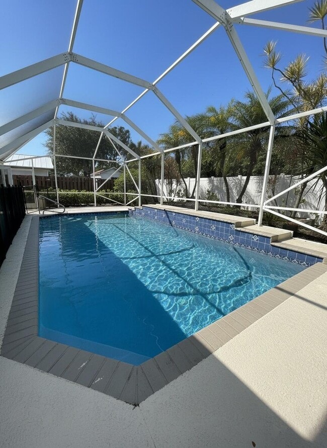 Foto del edificio - 9585 Affirmed Ln