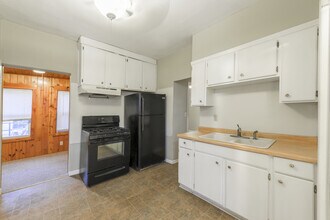 Building Photo - 4849 Vincent Ave S