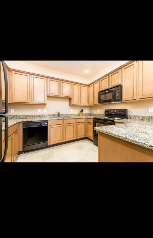 3967 Dinon Dr, Columbus, OH 43221 Condo for Rent in Columbus, OH