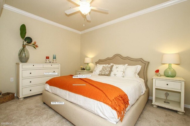 Foto del edificio - 2288 Birchglen St