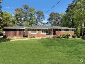 Building Photo - 7466 W Lake Dr NW