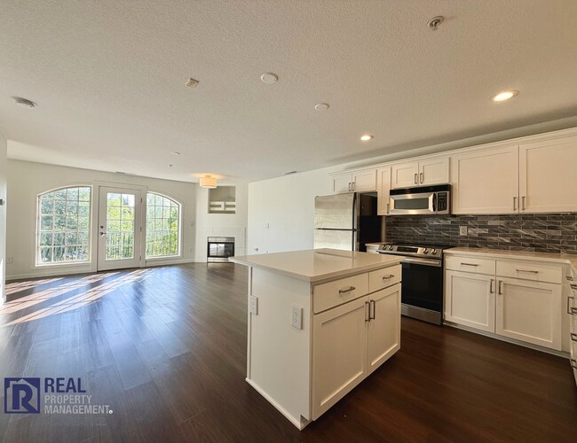 Foto del edificio - 22582 SW Main St