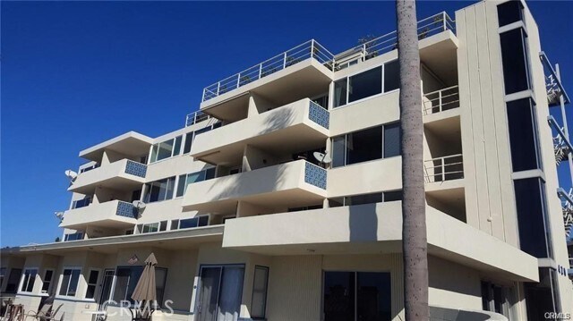 Foto del edificio - 420 Monterey Ln