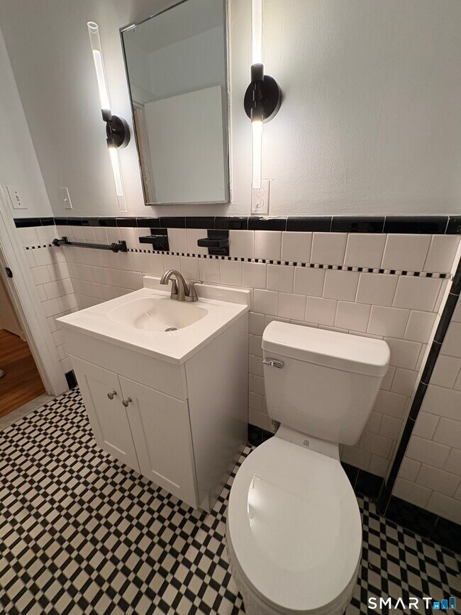 Foto del edificio - 7 Rourke Ave