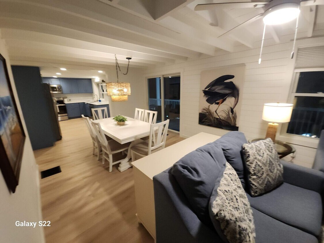 Foto principal - Beautiful Coastal Cottage with Water Views...