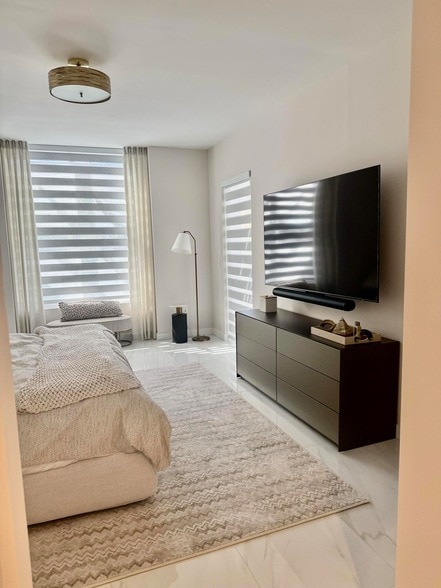 Building Photo - 220 SE Mizner Blvd