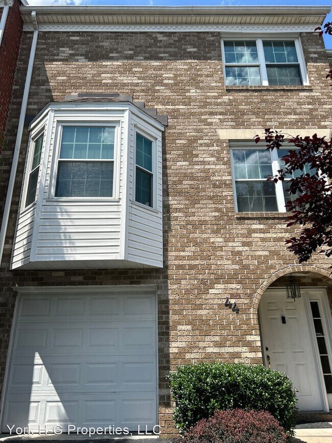 Building Photo - 2 br, 4 bath House - 44 Jayme Drive