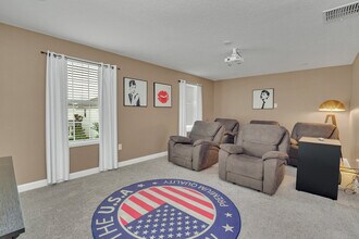 Building Photo - 1524 Flange Dr