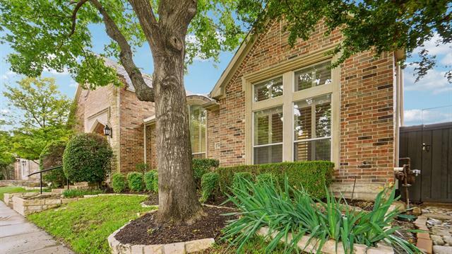 Foto del edificio - 104 Stonehaven Ct