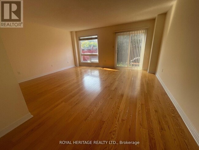 Building Photo - 16 Pilkington Dr