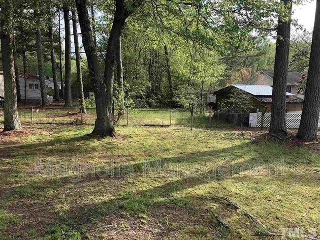 Foto del edificio - 1222 Lawrence St