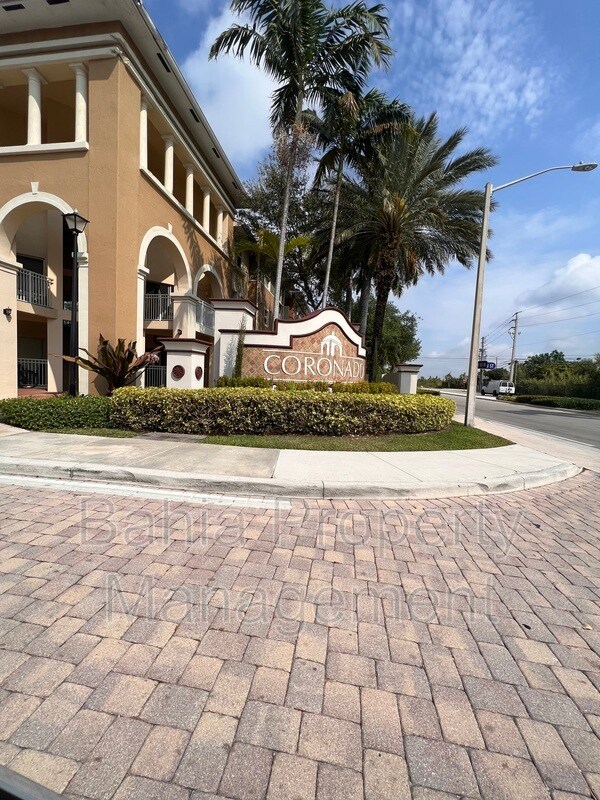 Foto del edificio - 10885 NW 89th Terrace