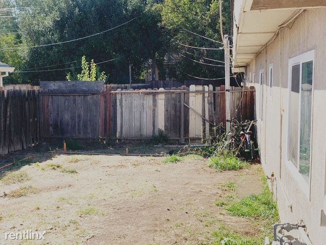 Foto del edificio - 2 br, 1 bath Duplex - 4101 44th Street 1