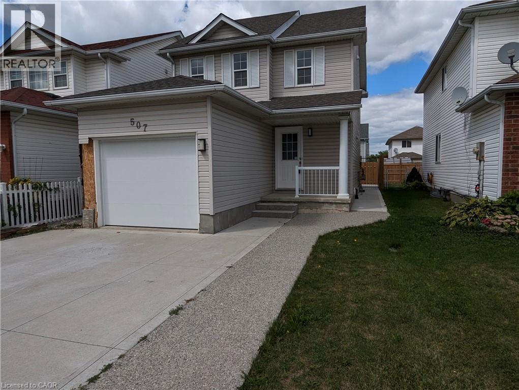 Photo principale - 507 Highbrook Ct