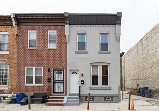 Building Photo - 2138 E Birch St