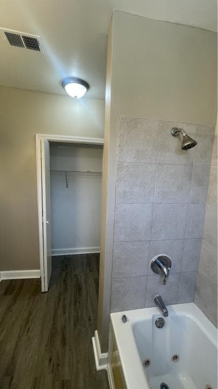 Building Photo - 1942 E 74th St