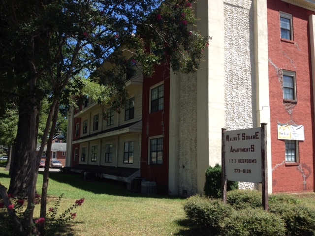 Building Photo - Walnut Square Apartments