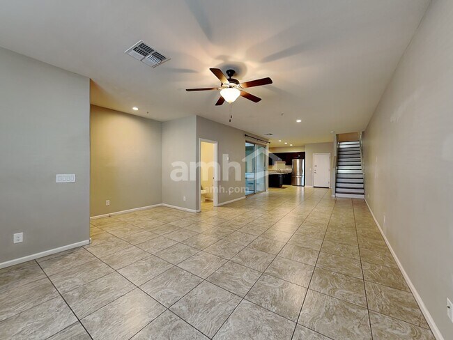 Foto del edificio - 20713 W Point Ridge Rd