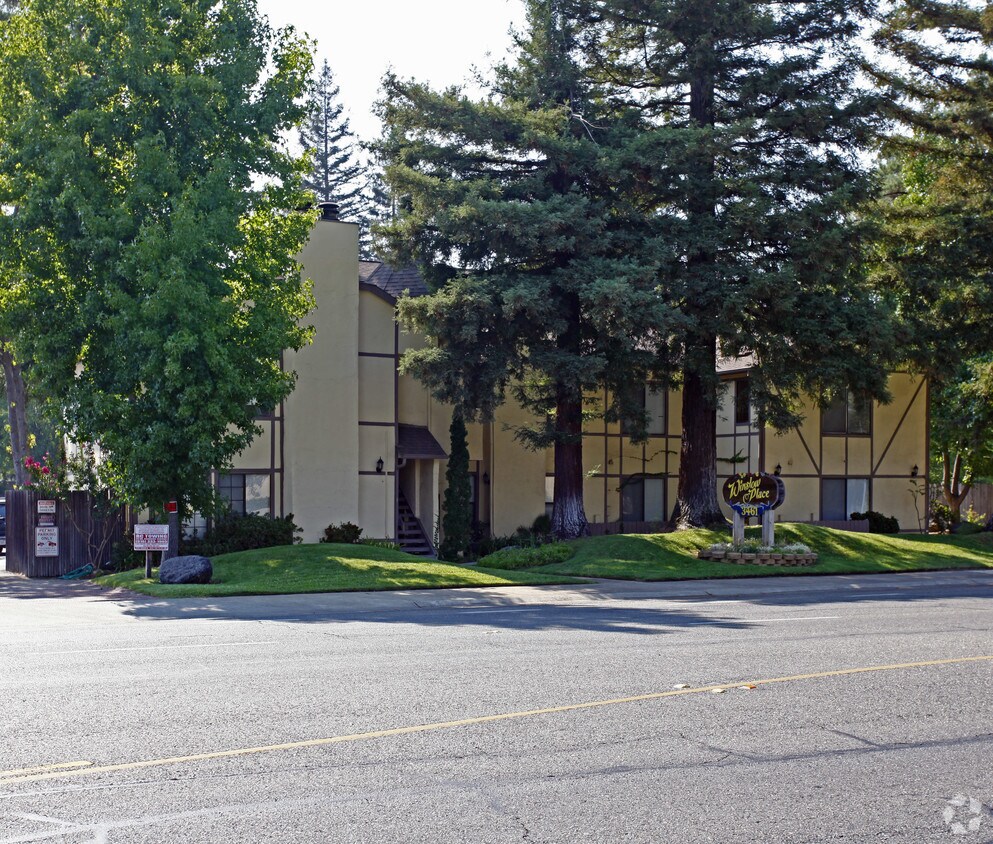 Foto principal - Winslow Place Apartments