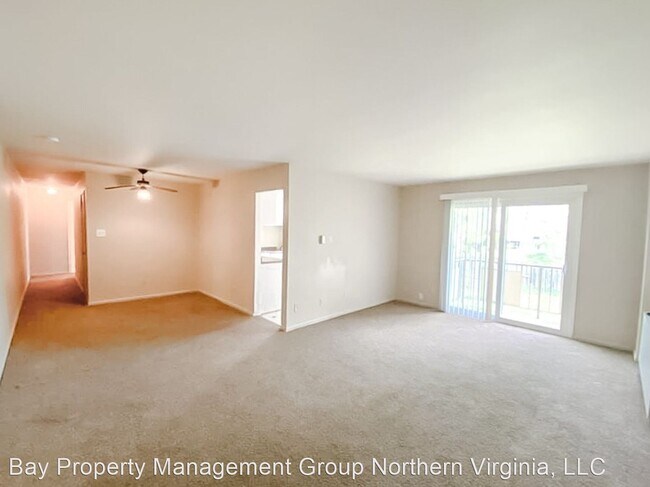 Building Photo - 2 br, 1 bath House - 4254 Buckman Rd Unit 4