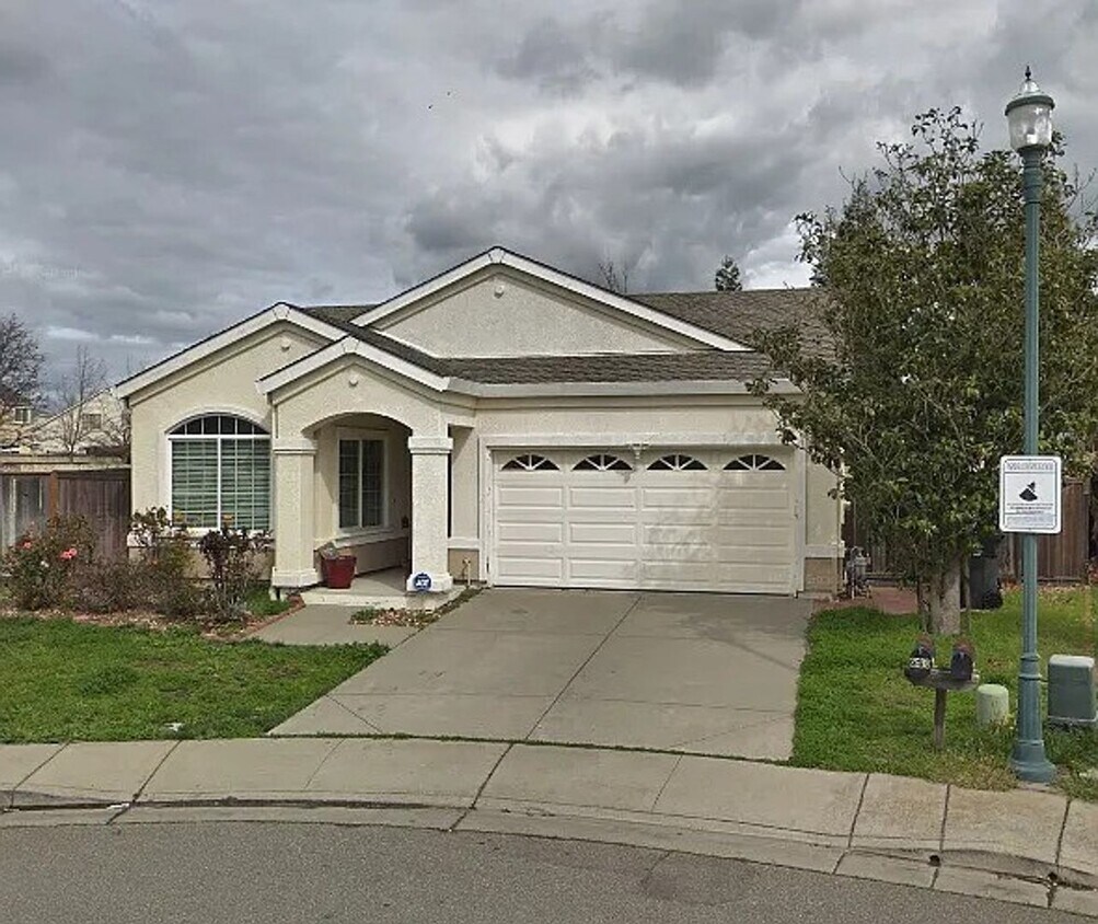2598 Freitas Way, Fairfield, CA 94533 - House Rental in Fairfield, CA |  Apartments.com