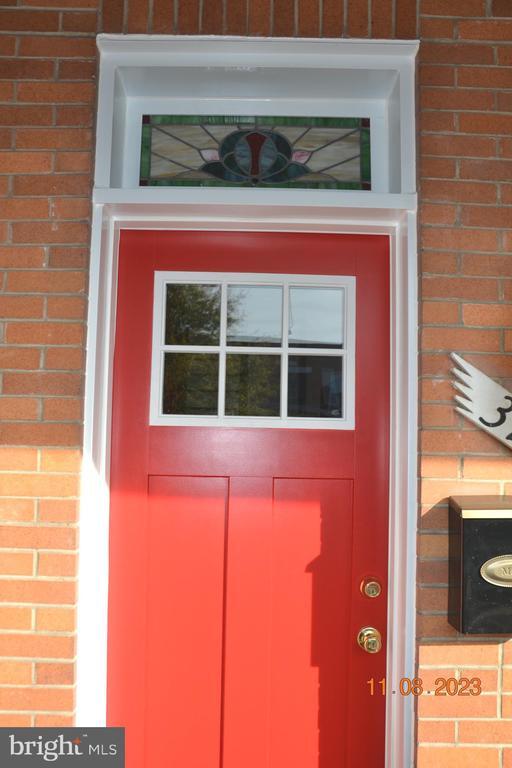 Primary Photo - 323 Drew St