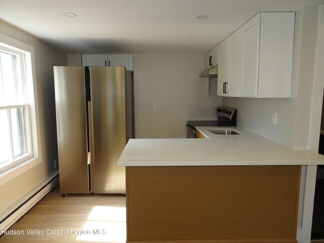 Building Photo - 167 NY-23